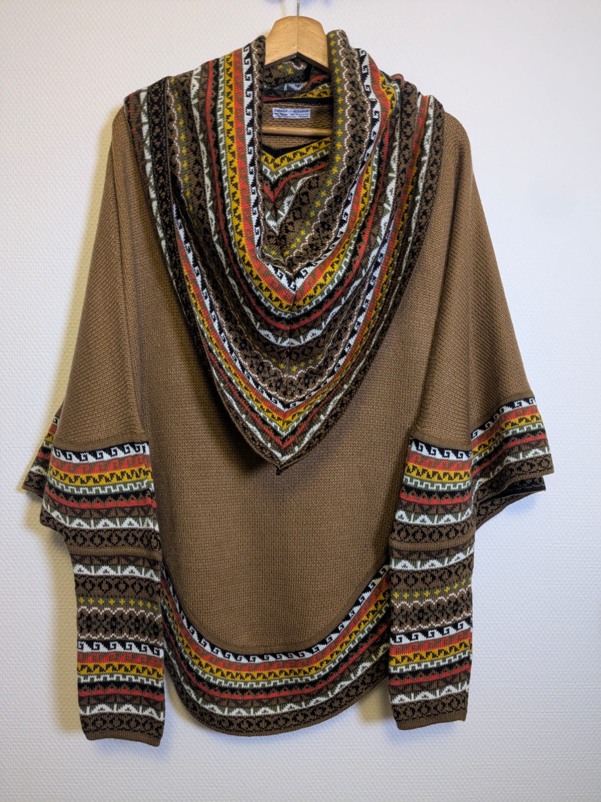 Poncho en Alpaga avec Manches