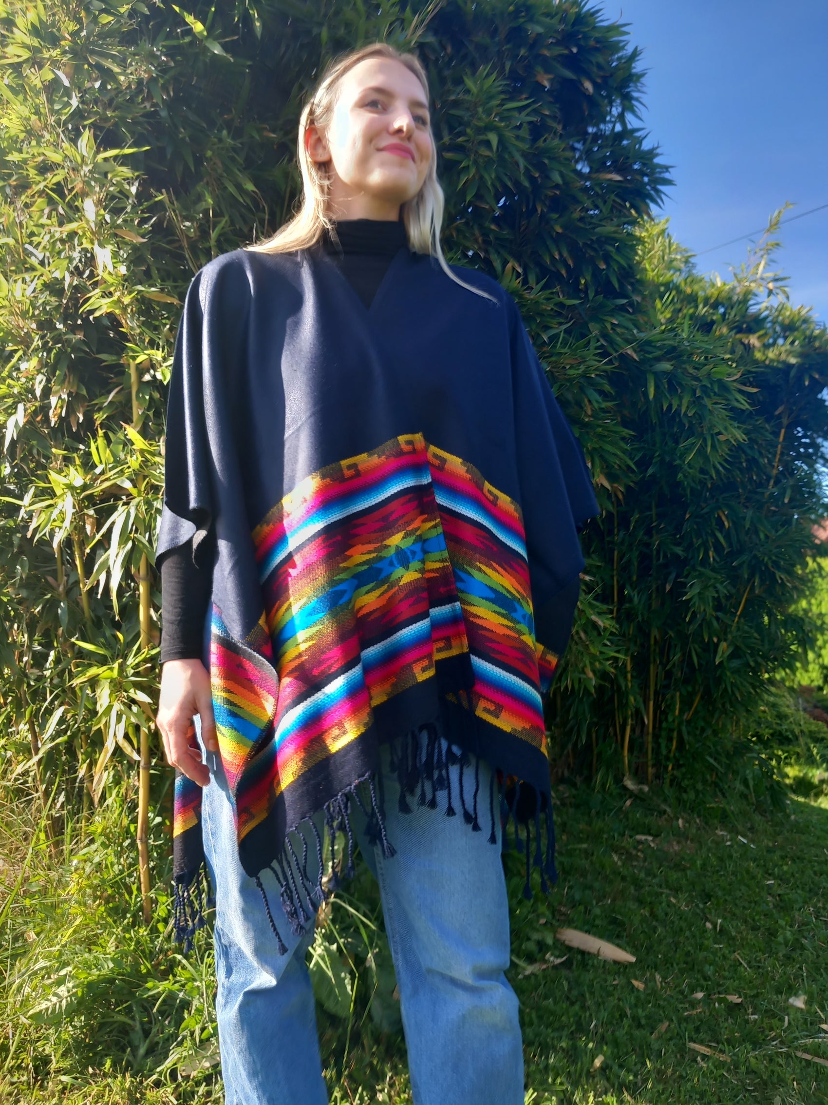 Poncho, Châle modèle ethnique avec franges