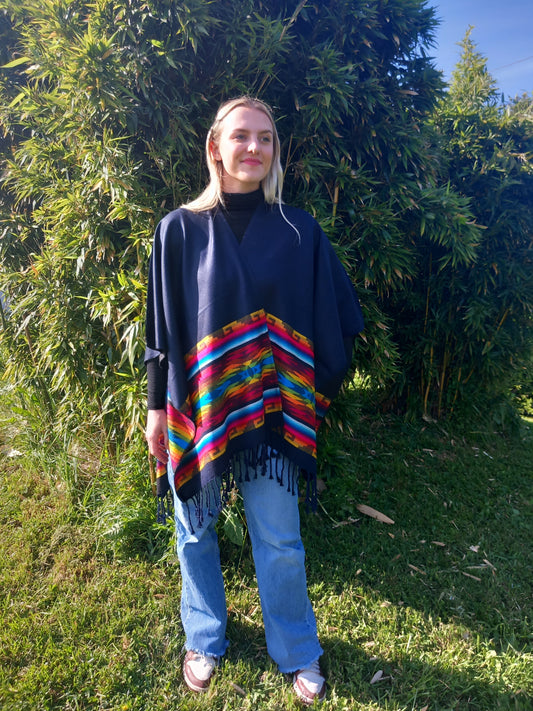 Poncho, Châle modèle ethnique avec franges