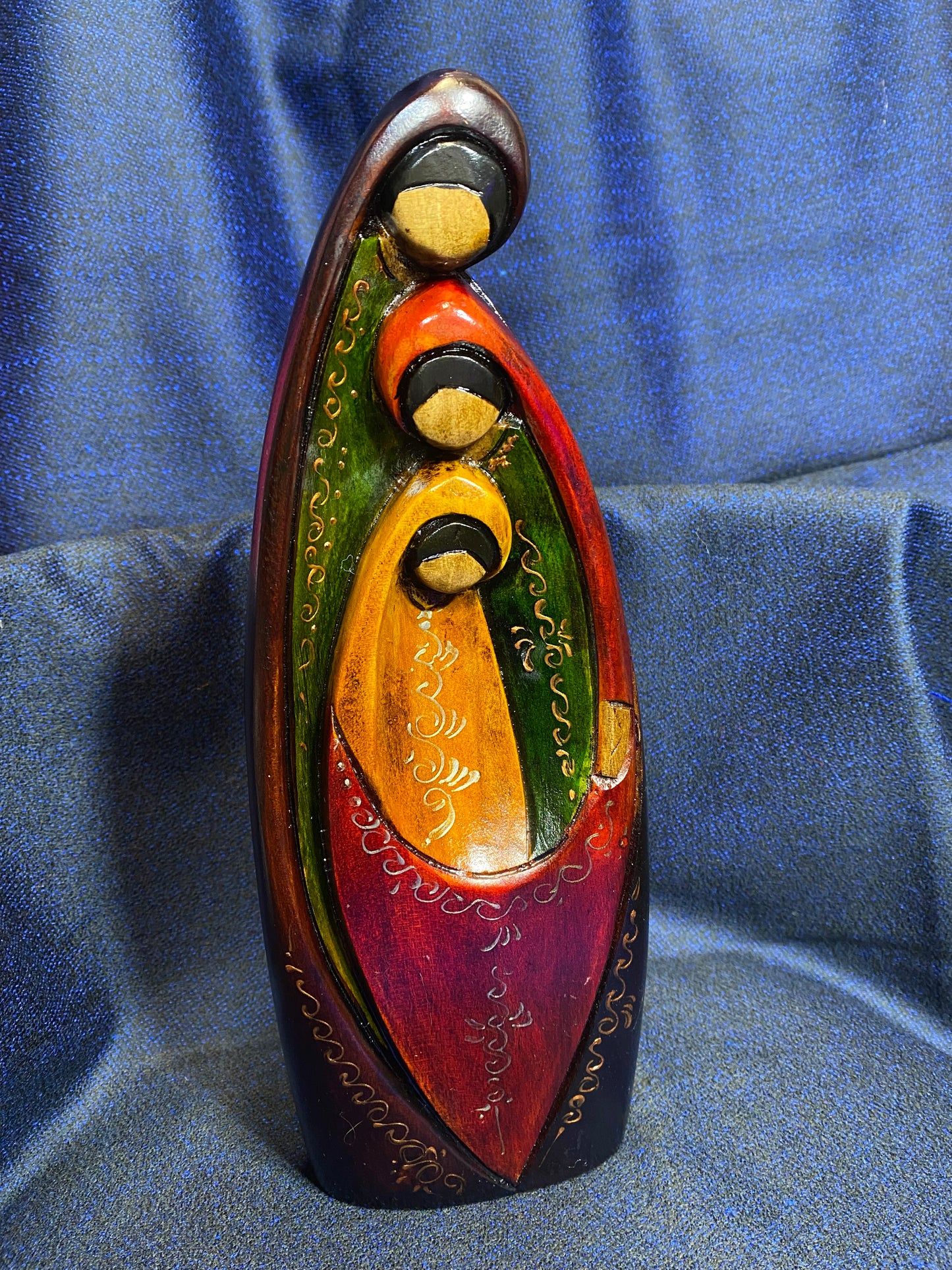 Nativité Sculpture en Bois Yalte