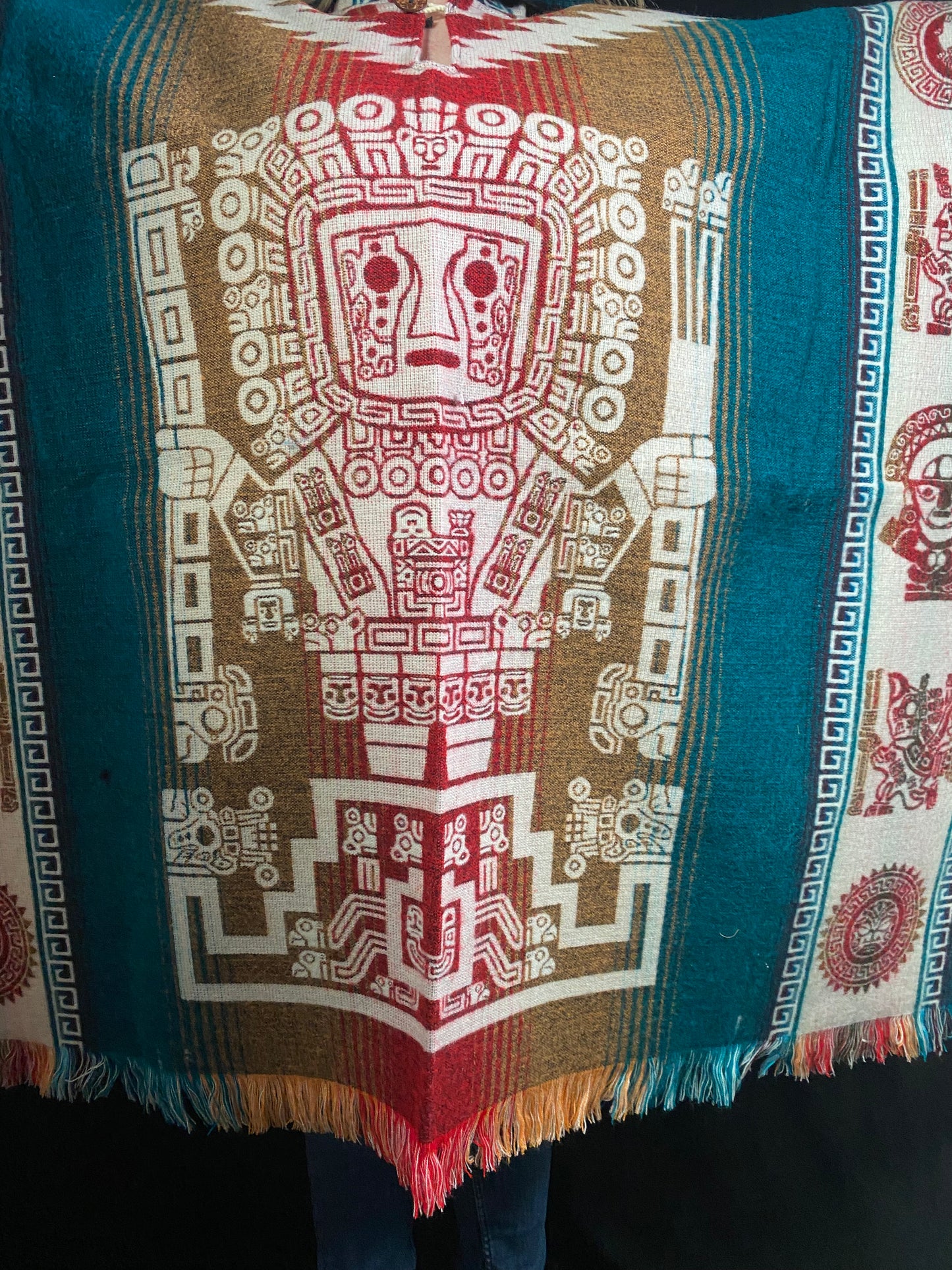 Poncho Wiracocha Otavalo-Ecuador-Arte
