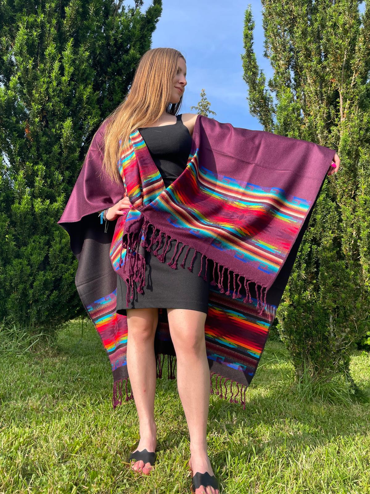 Poncho, Châle modèle ethnique avec franges