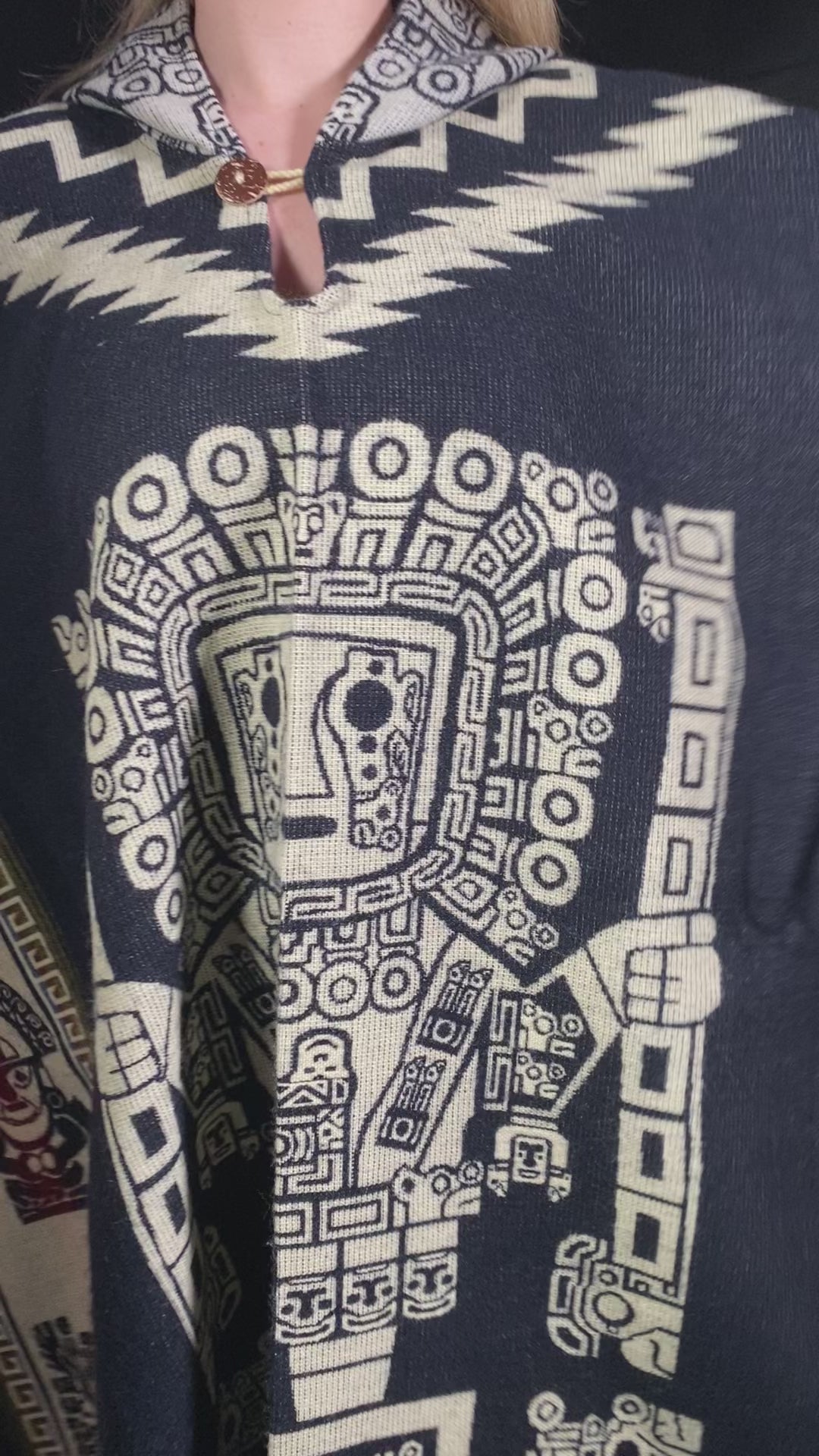 Poncho Wiracocha Otavalo-Ecuador-Arte