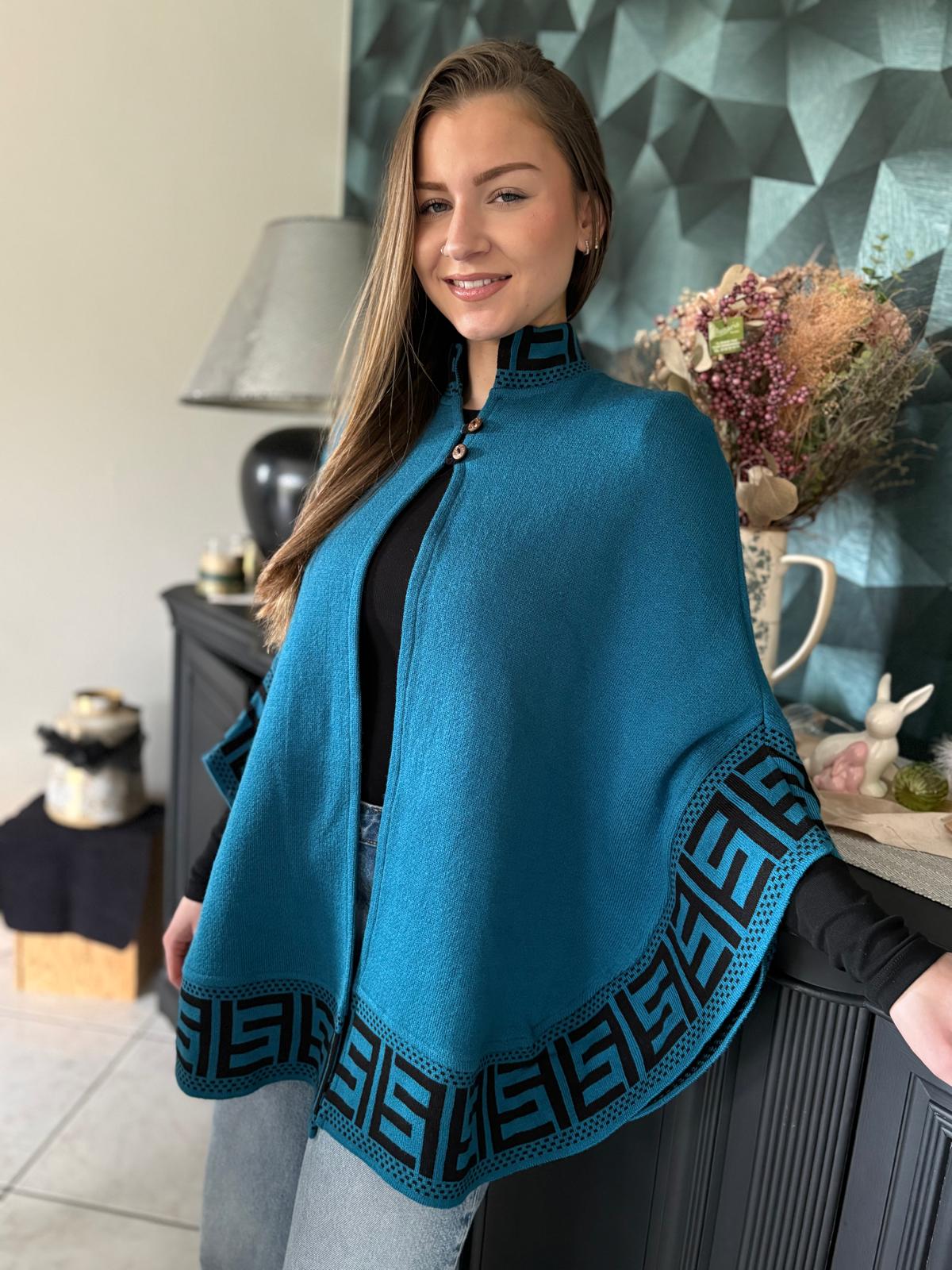 Poncho Cape Otavalo-Ecuador