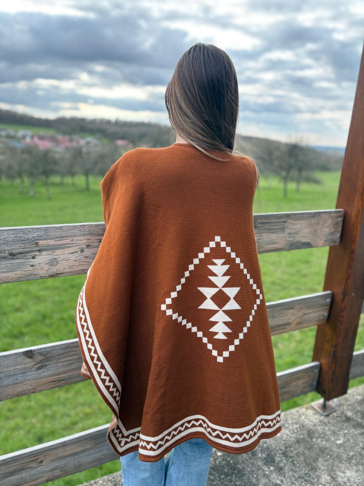 Poncho Cape Ethnique Otavalo-Ecuador