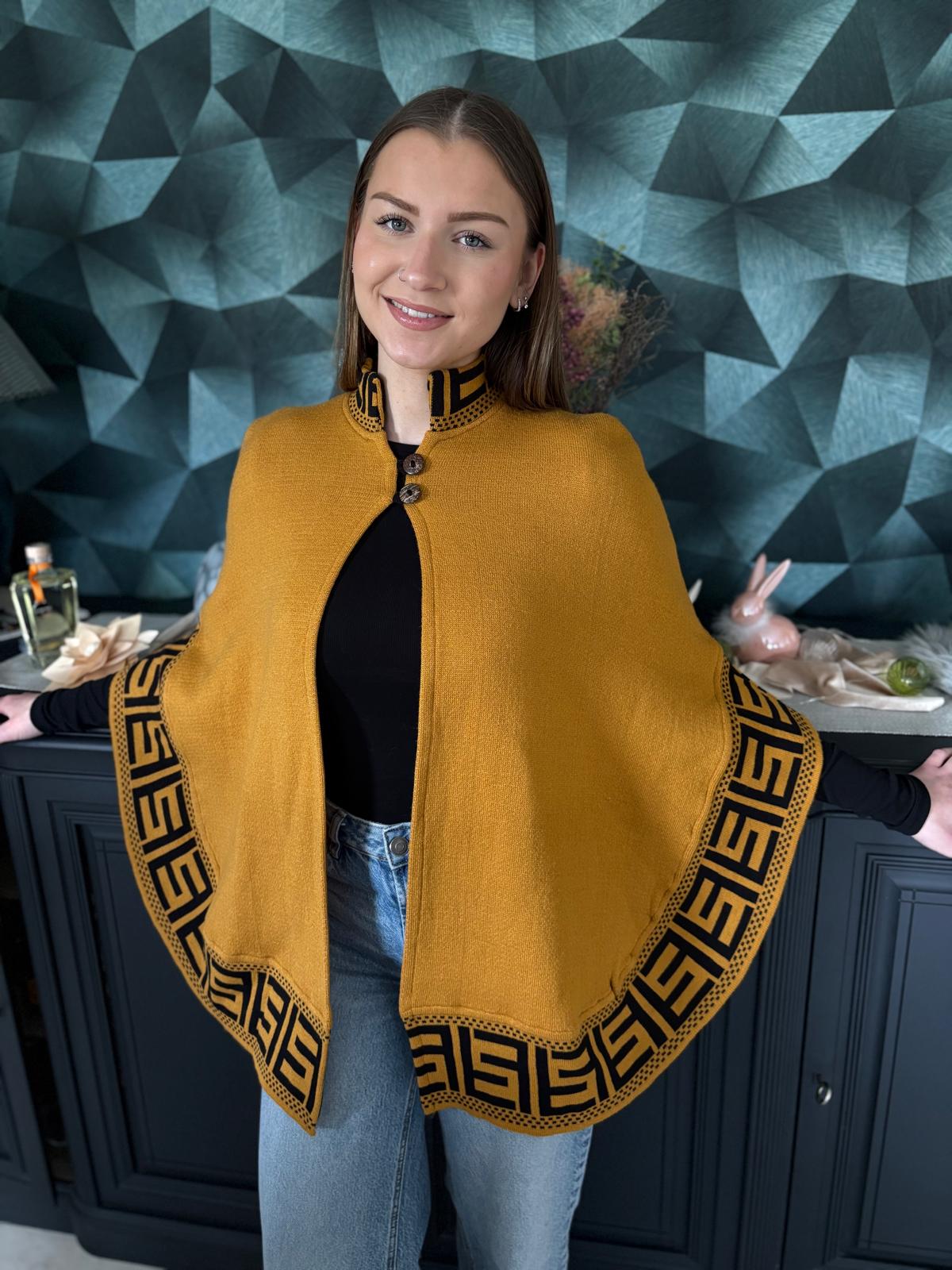 Poncho Cape Otavalo-Ecuador