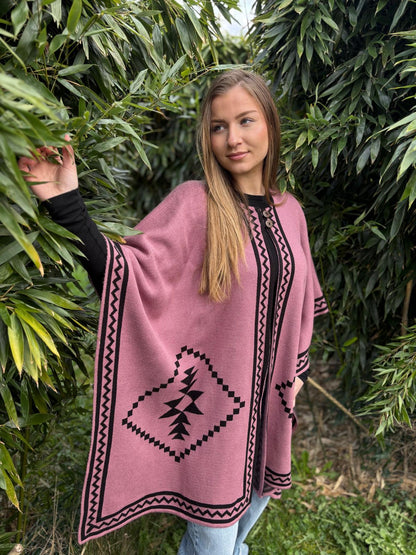 Poncho Cape Ethnique Otavalo-Ecuador
